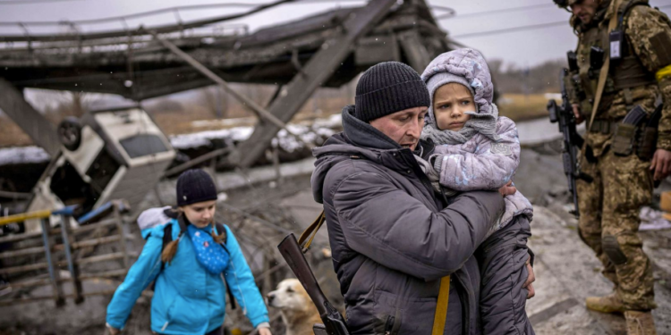 Lufta ndau familjet e gjysmës së ukrainasve