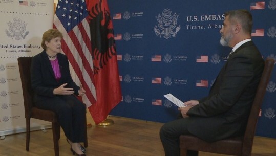 Senatorja amerikane: Kemi një ambasadore shumë aktive në Shqipëri, duhet ti ndihmojmë votuesit që ta dinë kur të shkojnë për të votuar
