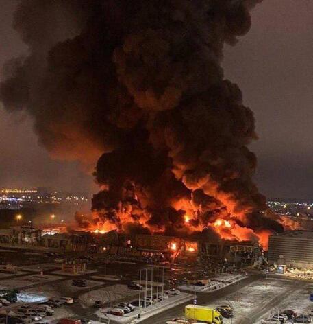 ++ Russia: Tass, incendio vicino Mosca 'forse un incidente' ++