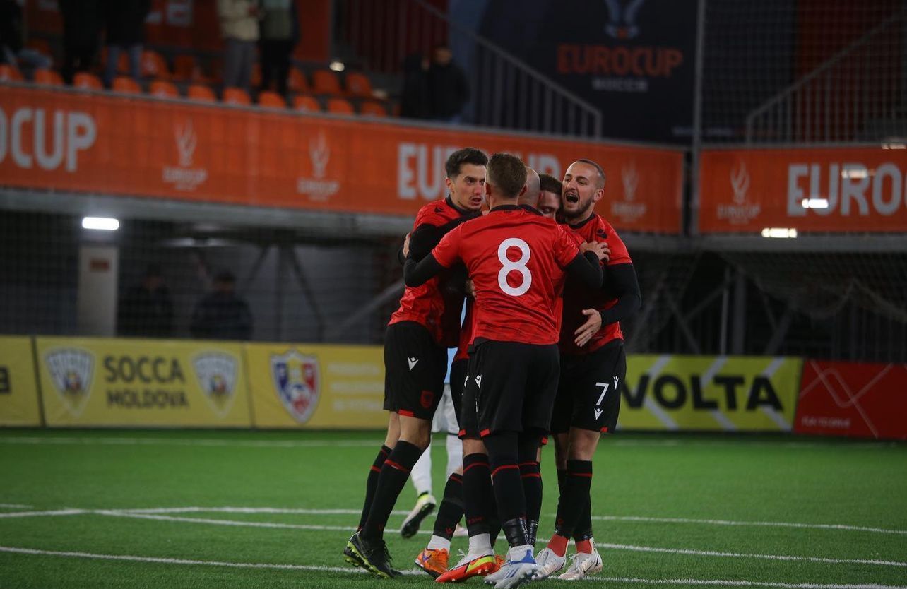 Historike/ Shqipëria e minifutbollit mposht Spanjën dhe kalon në gjysmëfinale