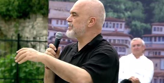 “Duhet të jemi krenarë”/ Dako në pranga, vjen reagimi i parë nga Rama: Për herë të parë në histori po goditen…!